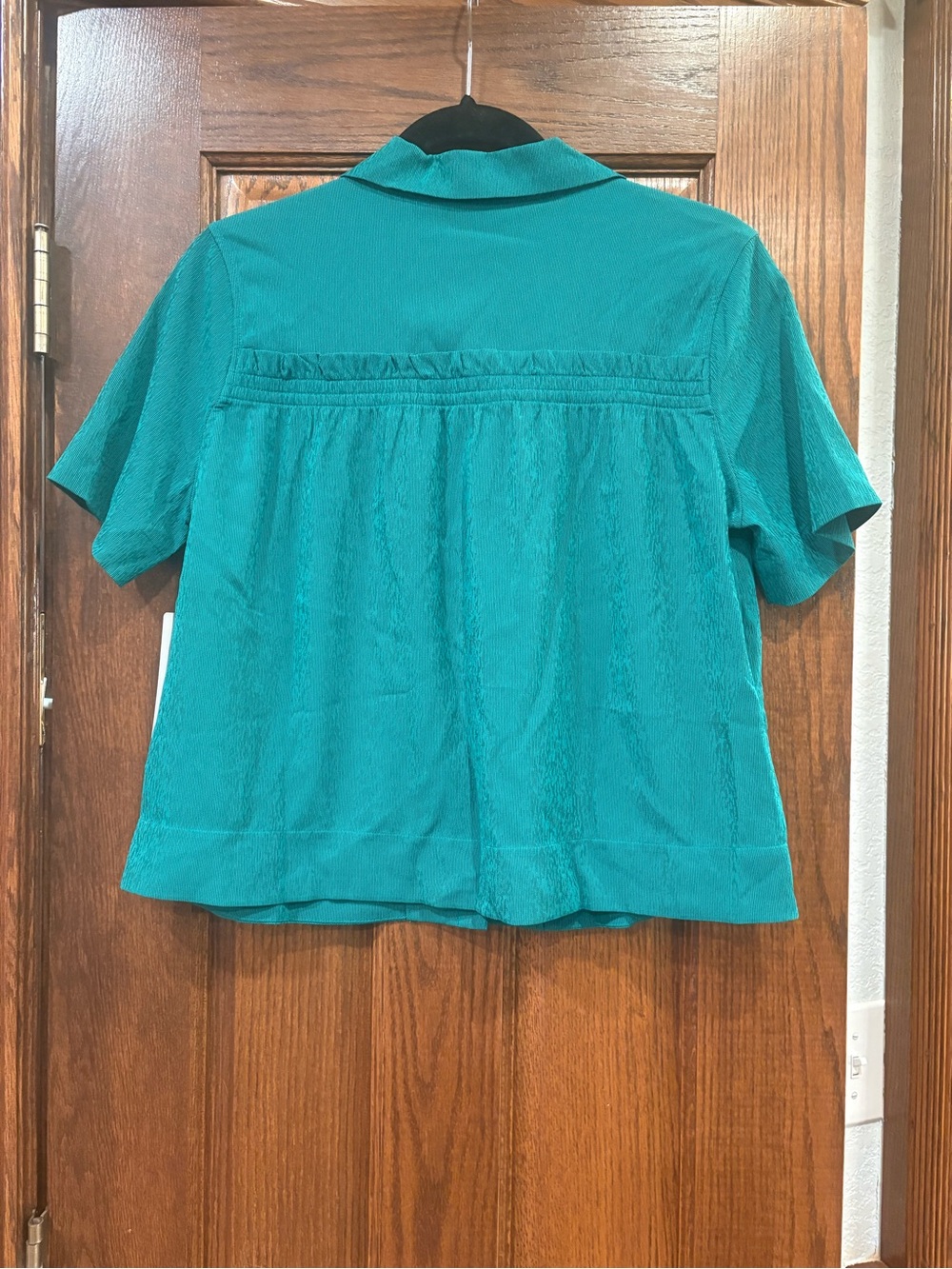 Athleta $99 NWT Echo Top Short Sleeve Button Up Teal Green XS P2P 19” L 21” - Picture 11 of 13
